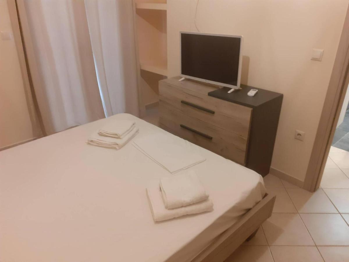 Villa Sofia II Ипсос Экстерьер фото